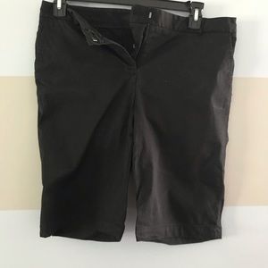 Black Talbots Bermuda professional shorts